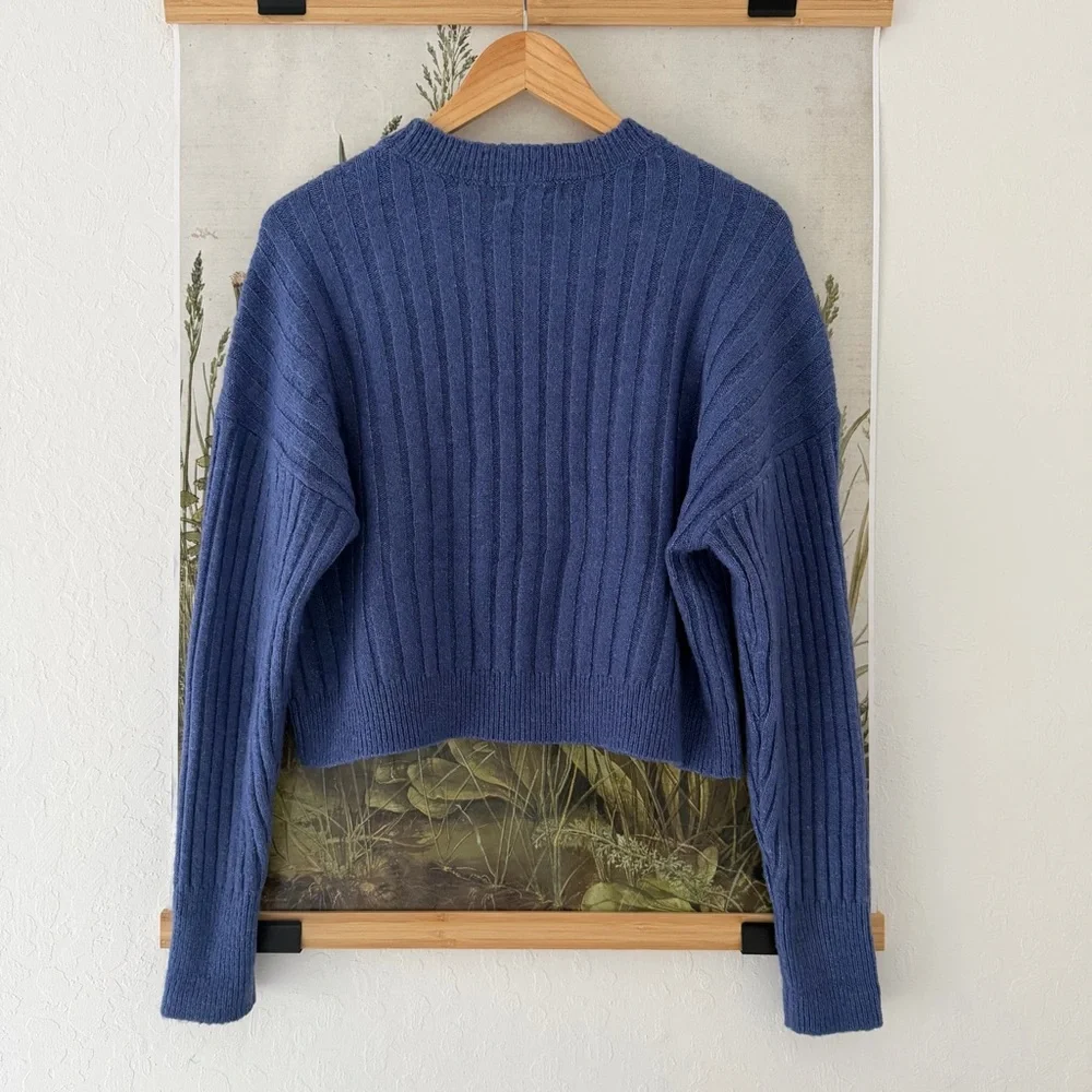 Blue Ribbed Crew Neck Sweater - Picture 4 of 5